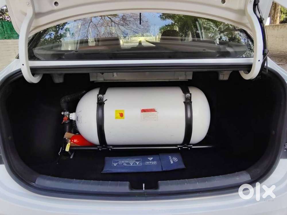 Hyundai Aura 1.2 S Cng, 2024, Cng & Hybrids