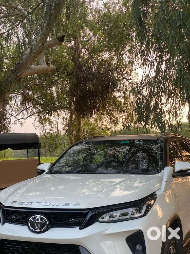 Toyota Fortuner Diesel 2017 Converted To Legender