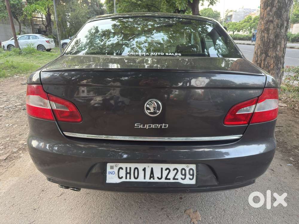 Skoda Superb 1.8 Elegance Tsi At, 2011, Petrol