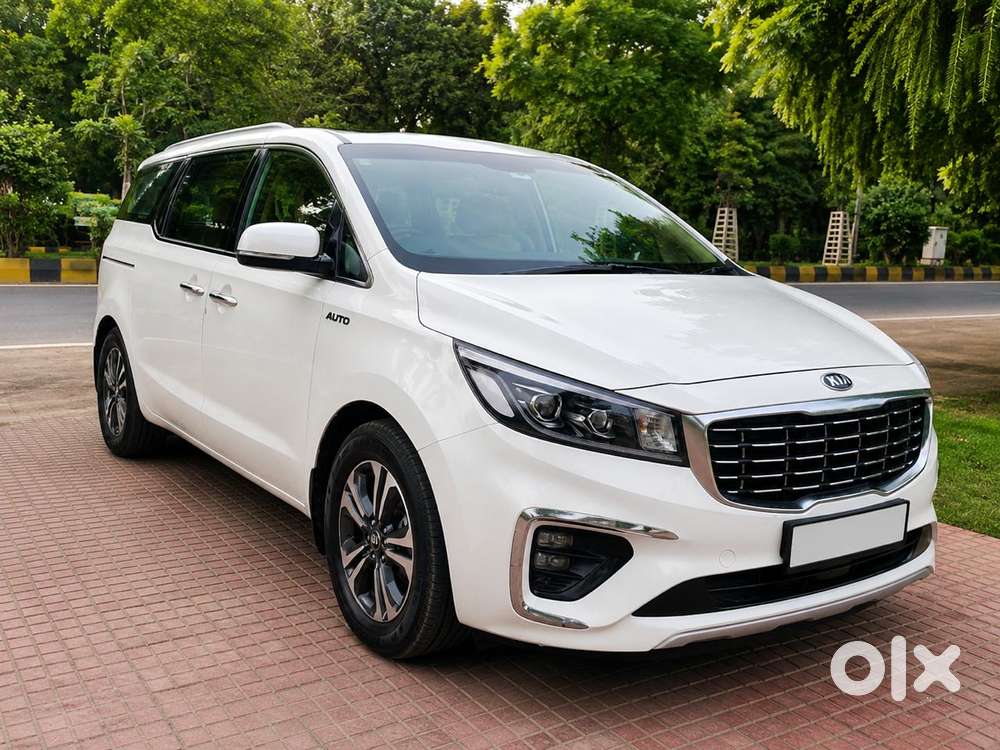 Kia Carnival Premium, 2021, Diesel