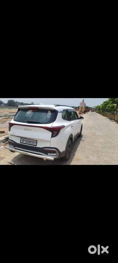 Kia Carens Clavis 2023 G1.5 Diesel