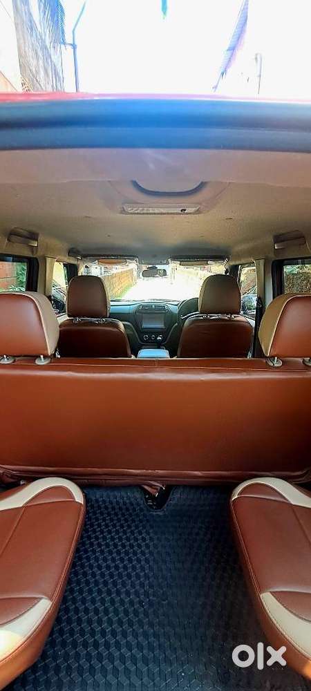Mahindra Tuv 300 T6, 2018, Diesel