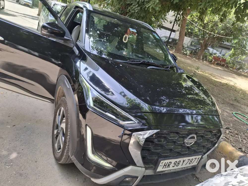 Nissan Magnite 2025 Petrol 6000 Km Driven