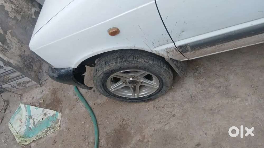 Maruti 800 ...2008
All Condition Ok Ac Full Working Passing Khatm Ha