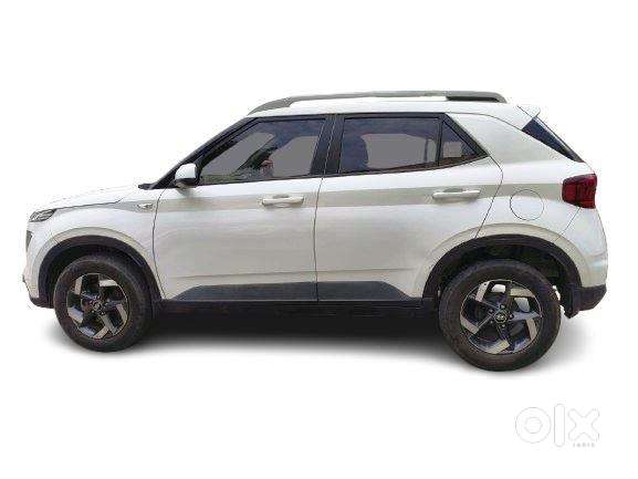 Hyundai Venue E Diesel, 2021, Diesel