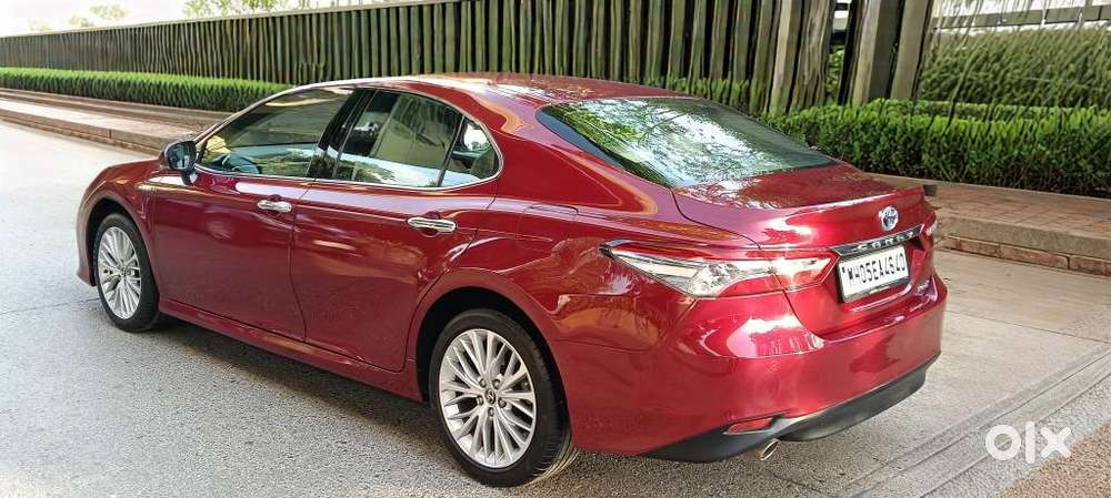 Toyota Camry Hybrid, 2019