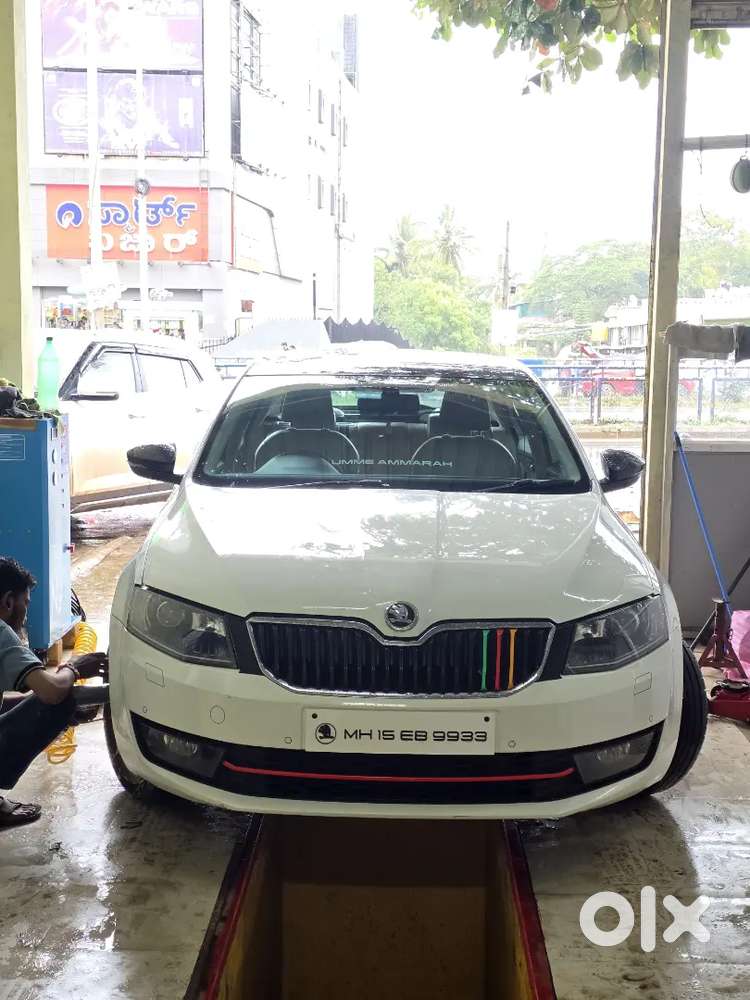 Skoda Octavia 2013 Diesel 118000 Km Driven