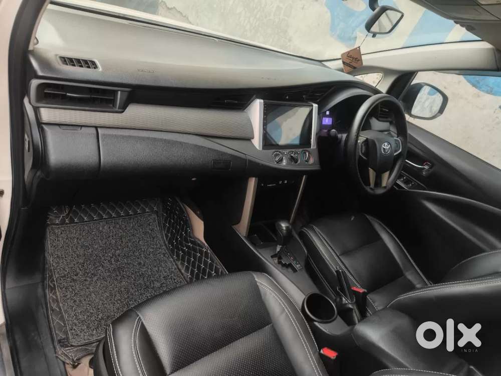Toyota Innova Crysta 2.8 Gx At 7 Str, 2016, Diesel