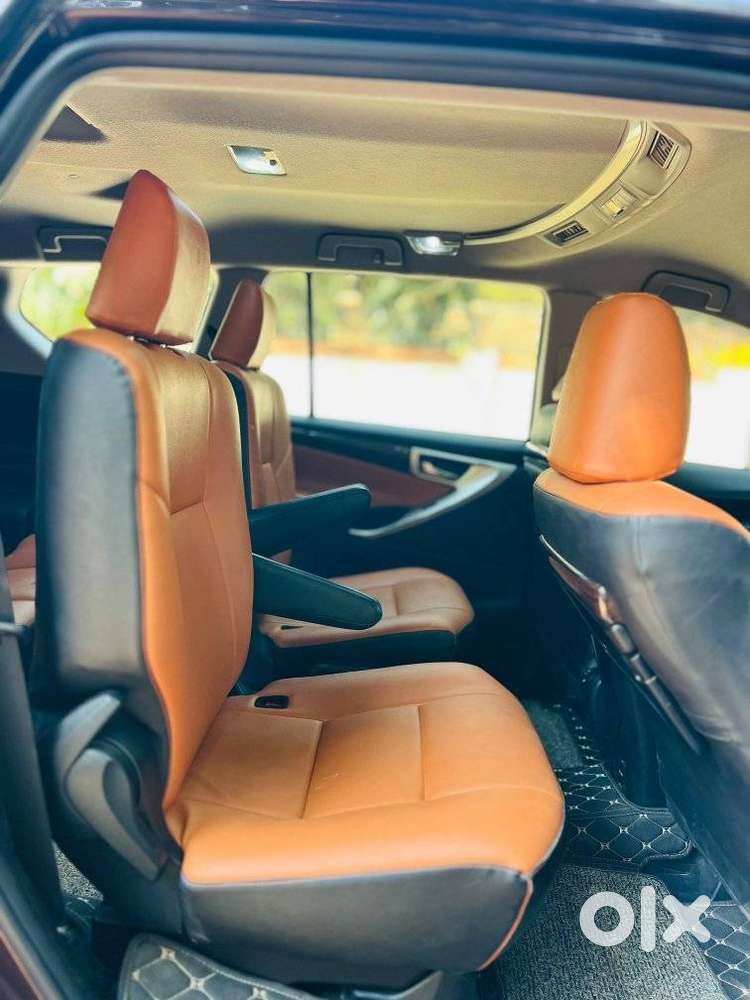 Toyota Innova Crysta