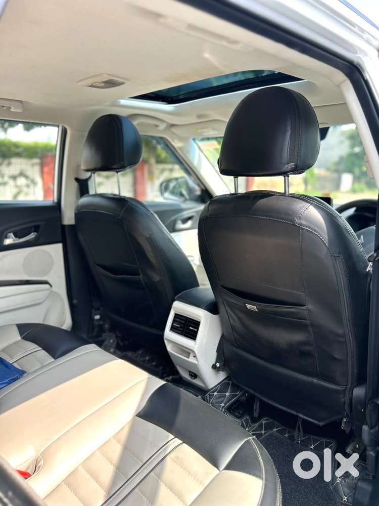 Mahindra Xuv 3xo Ax5 Ds Mt, 2026, Diesel