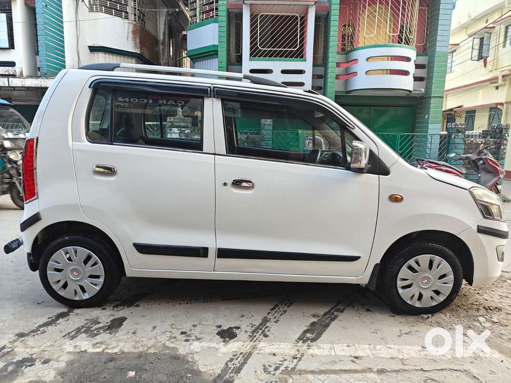 Maruti Suzuki Wagon R Vxi, 2018, Petrol
