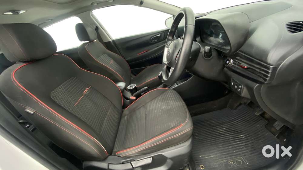 Hyundai New I20 1.2 Asta (o) Mt Dual Tone, 2022, Diesel