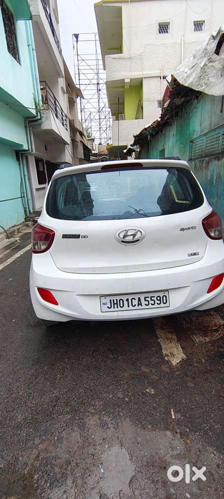 Hyundai Grand I10 Sportz Petrol Manual 2016