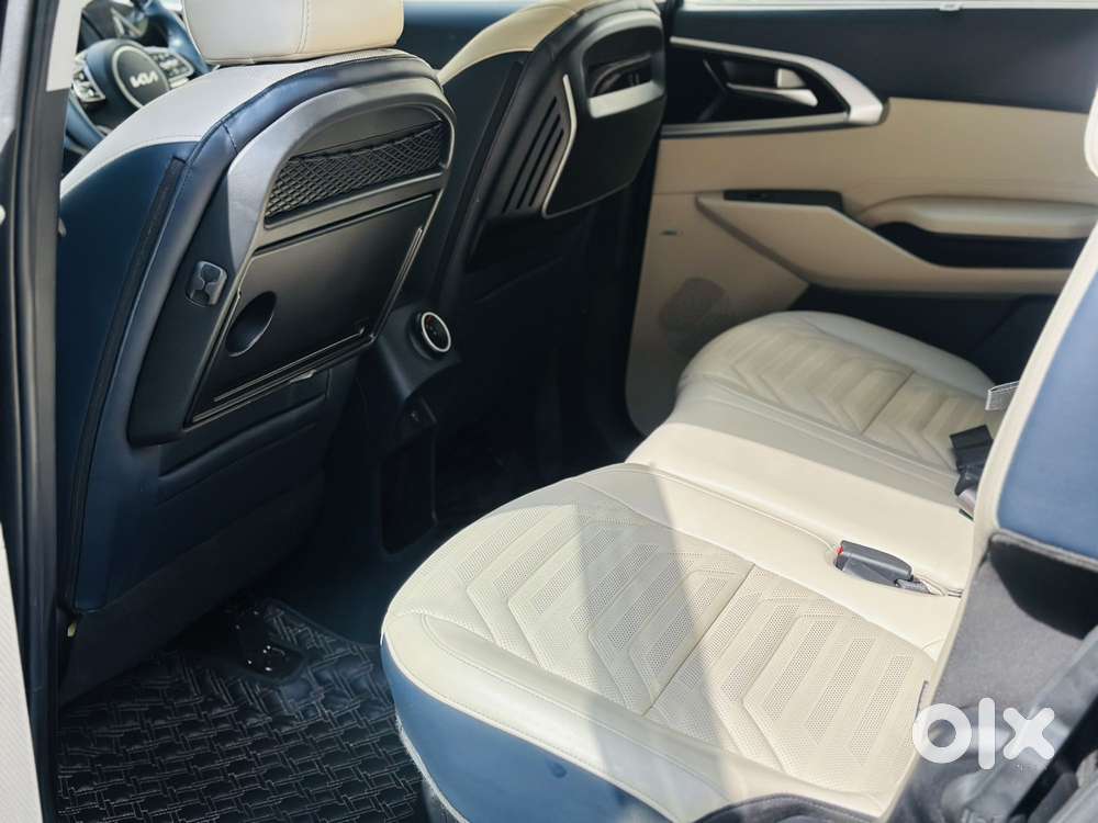 Kia Carens 1.5 Luxury Plus Diesel At 6 Str, 2022, Diesel