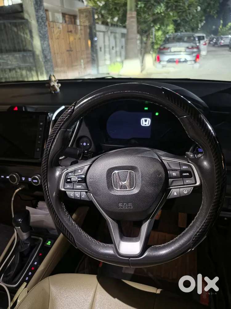 Honda City Zx Vtec 2023 Loaded With Genuine Accessories