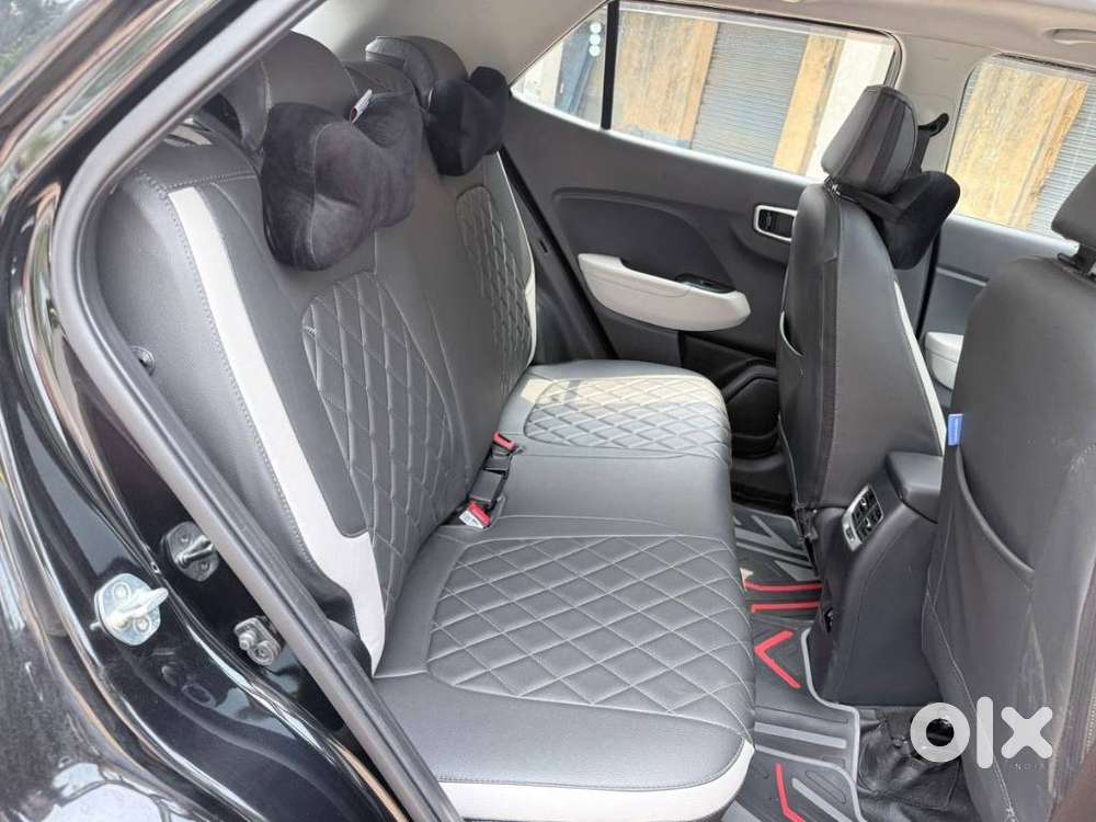 Hyundai Venue Sx (o) Mt 1.5 Diesel, 2024, Diesel