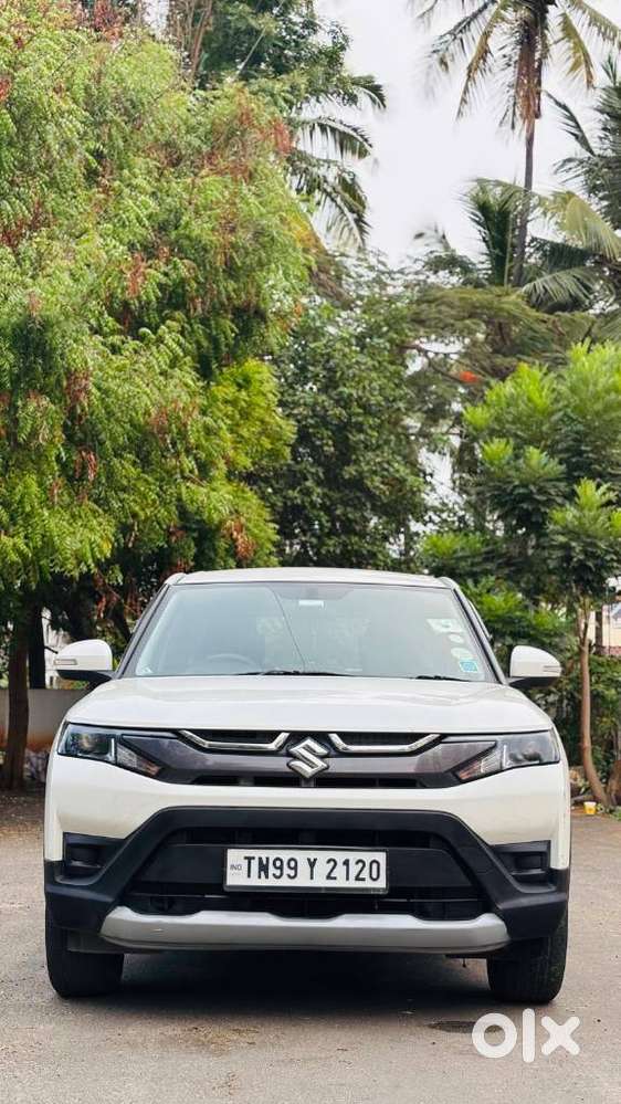 Maruti Suzuki Brezza 1.5 Vxi Smart Hybrid, 2023, Petrol