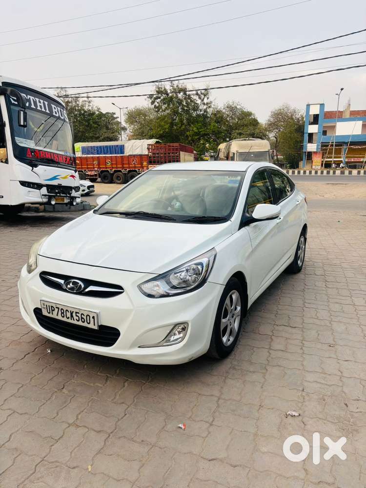 Hyundai Verna, 2011, Petrol
