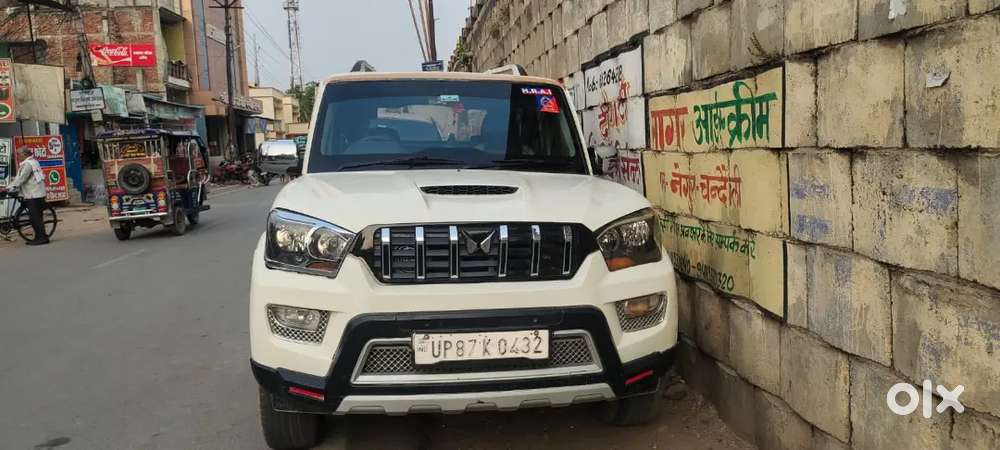 Mahindra Scorpio S4 2015