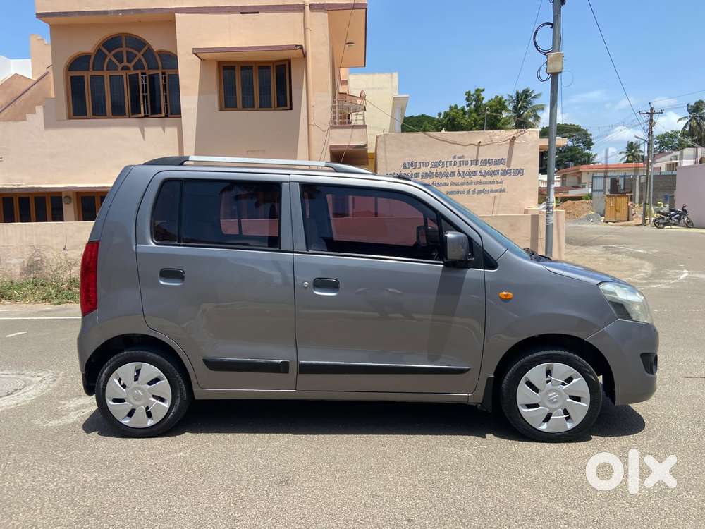 Maruti Suzuki Wagon R Vxi Amt1.2, 2017, Petrol