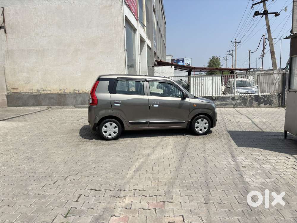 Maruti Suzuki Wagon R Vxi 1.0 Cng, 2022, Cng & Hybrids