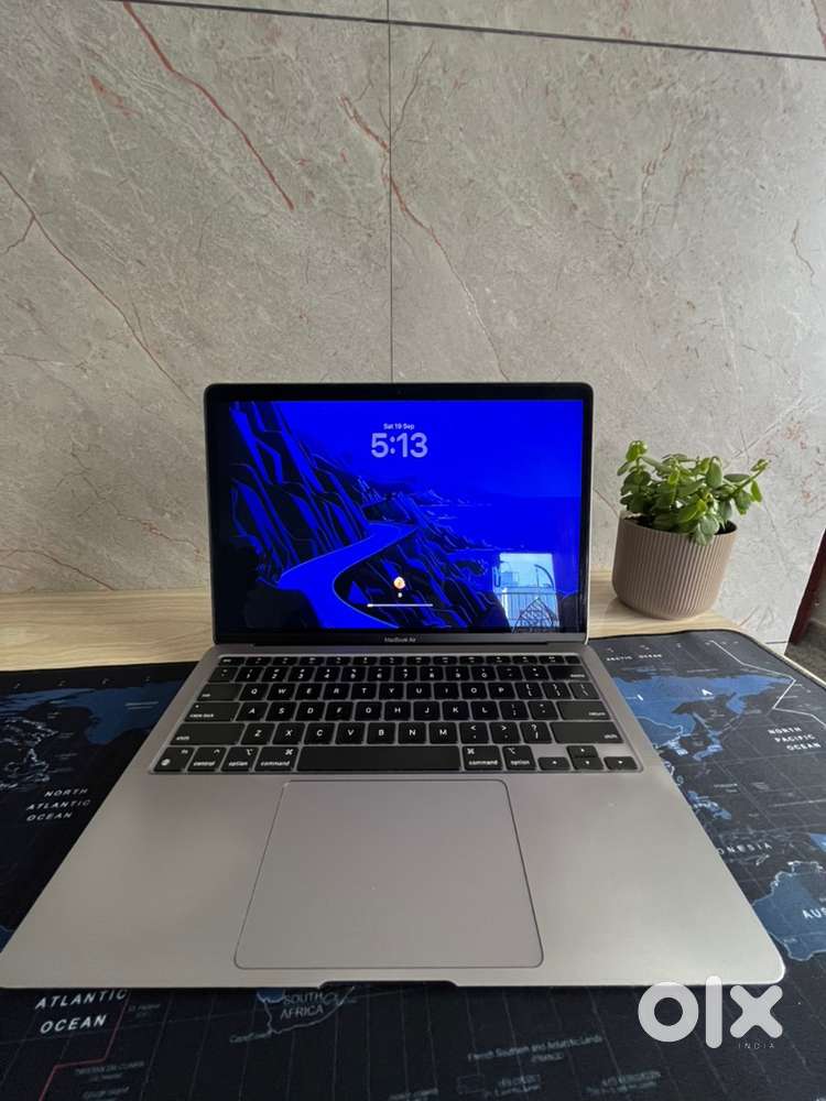MacBook M1 Air