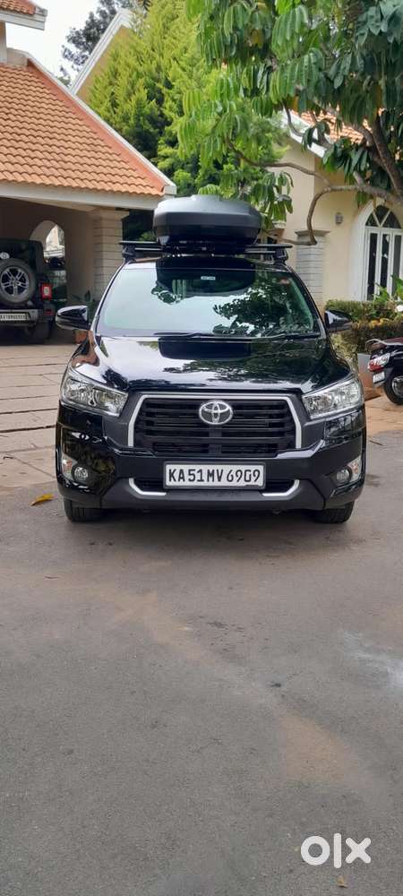 Toyota Innova Crysta 2.4 G Mt 7 Str, 2023, Diesel