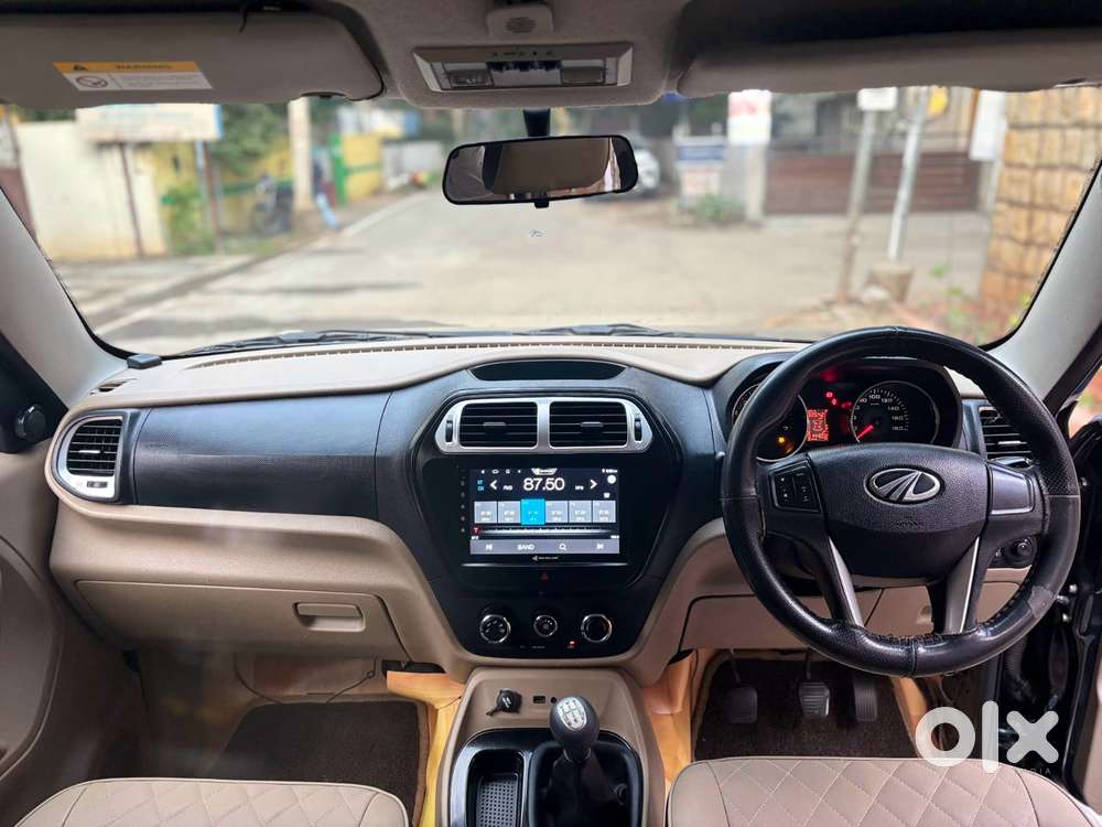 Mahindra Tuv 300 T10, 2018, Diesel