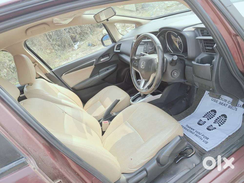 Honda Jazz V Automatic, 2016, Petrol