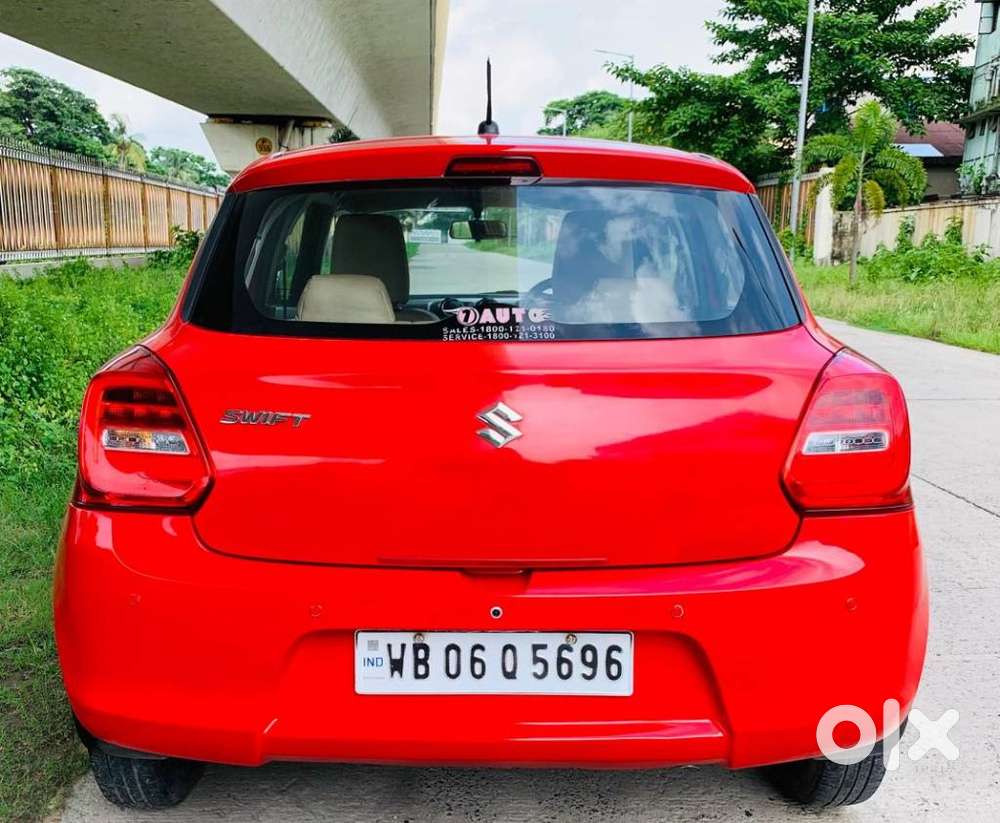 Maruti Suzuki Swift Vxi + Manual, 2018, Petrol