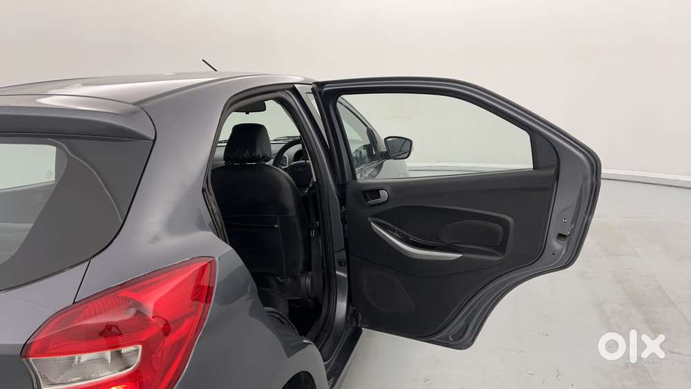 Ford Figo 1.2p Trend Mt, 2016, Petrol