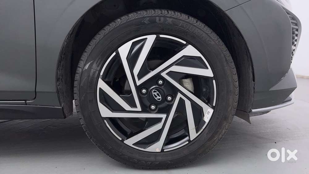 Hyundai New I20 1.2 Asta (o) Mt, 2023, Petrol