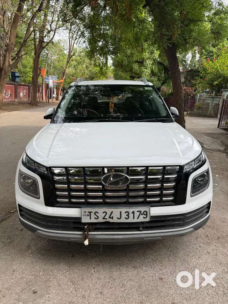 Hyundai Venue 2023 Car