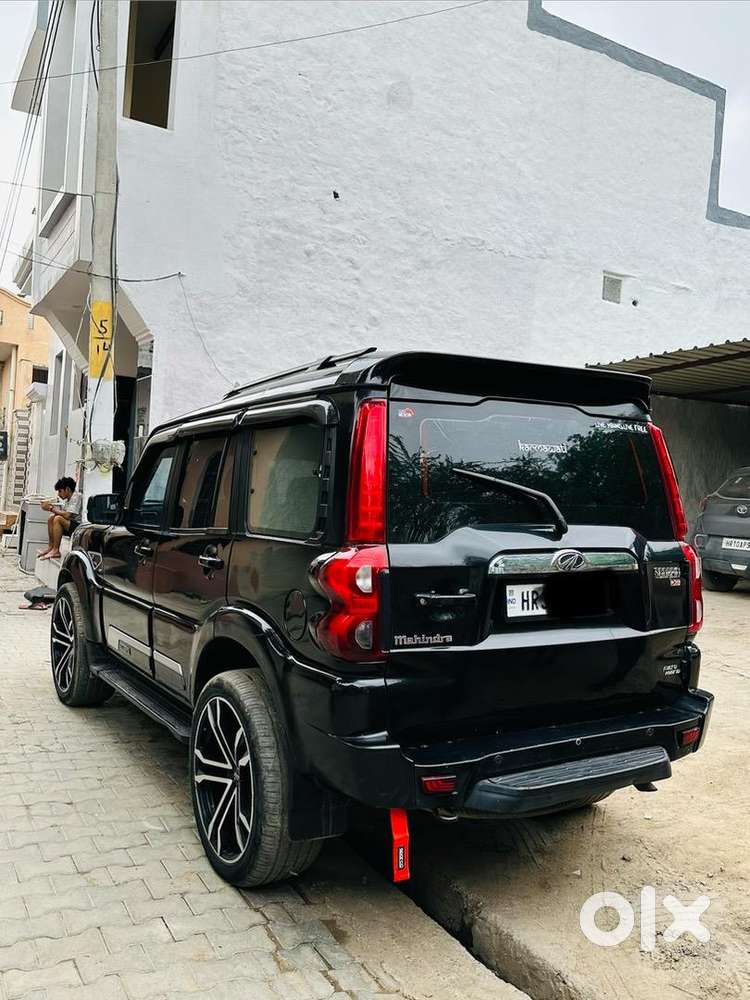 Mahindra Scorpio 2019 Diesel Well Maintained
