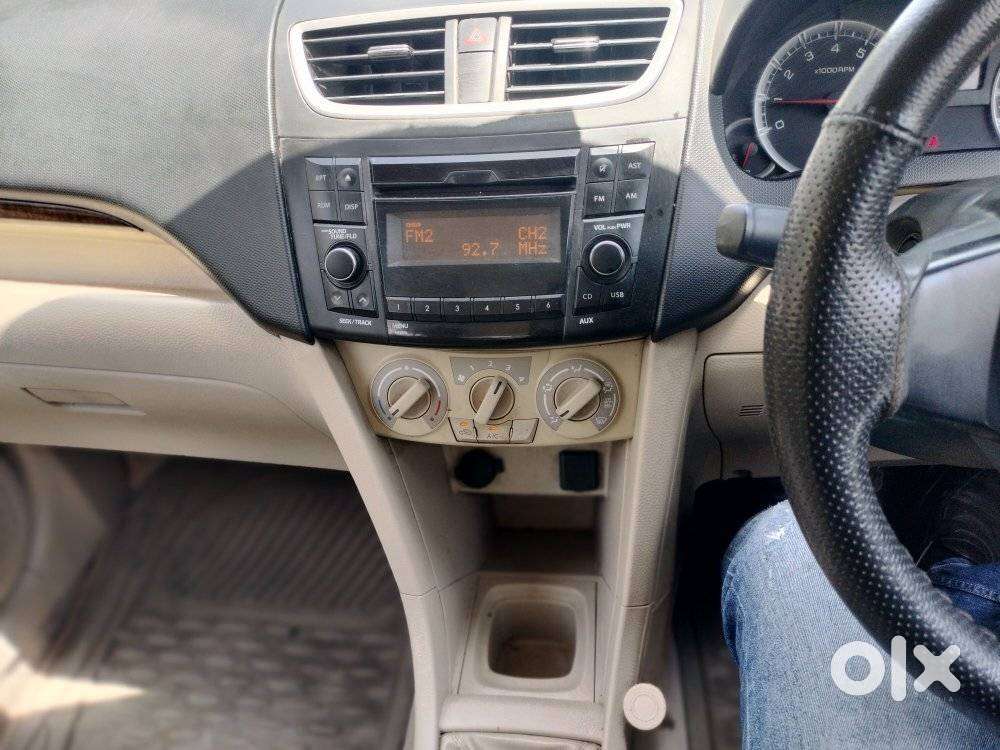 Maruti Suzuki Swift Dzire 1.2 Vxi Bsiv, 2015, Petrol