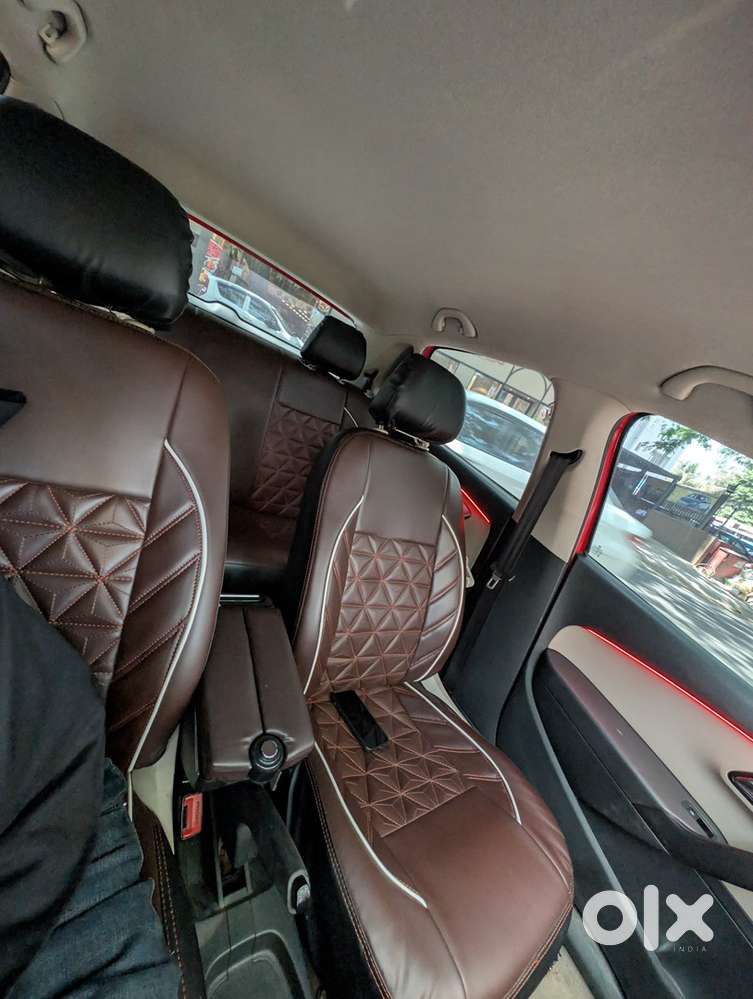 Volkswagen Polo Petrol 2011