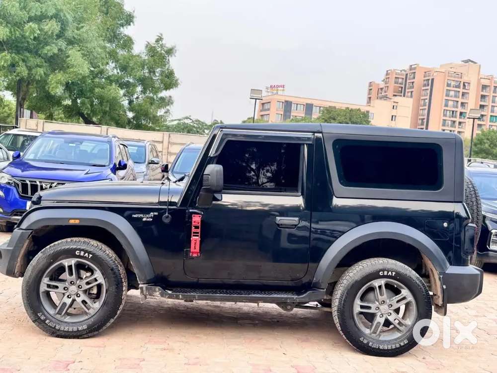 Mahindra Thar Petrol Automatic 4×4  2025