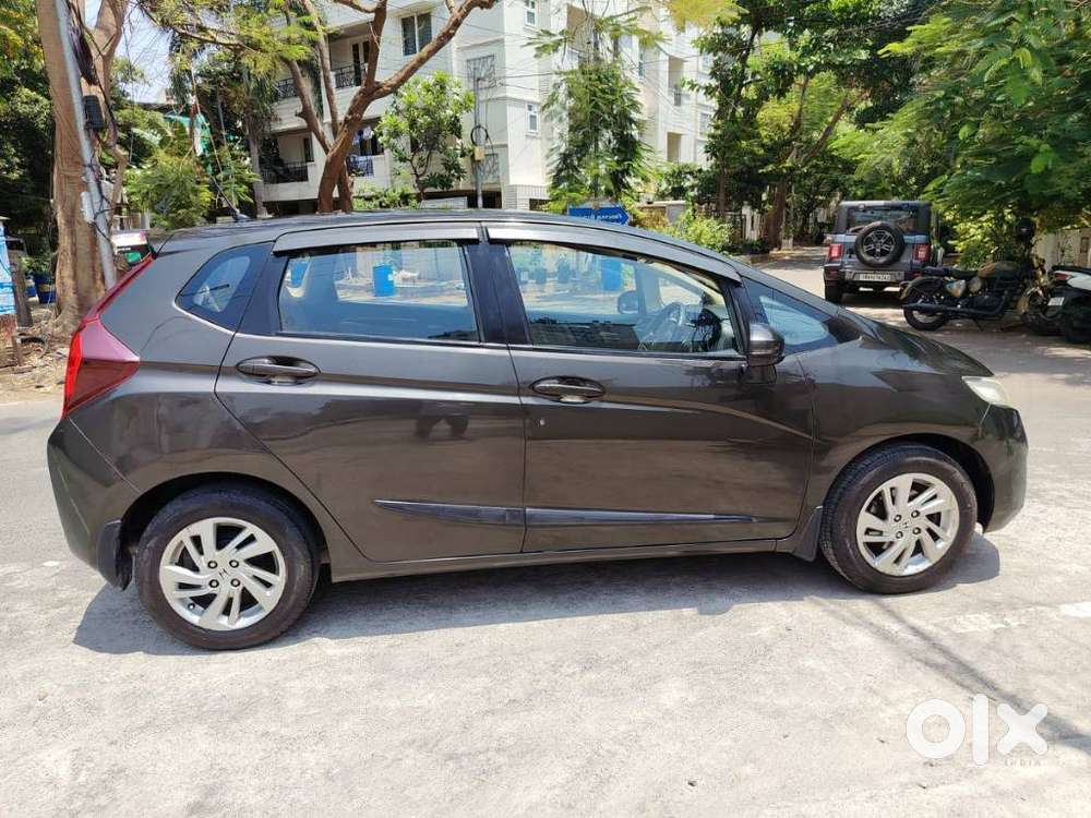 Honda Jazz V Cvt, 2016, Petrol
