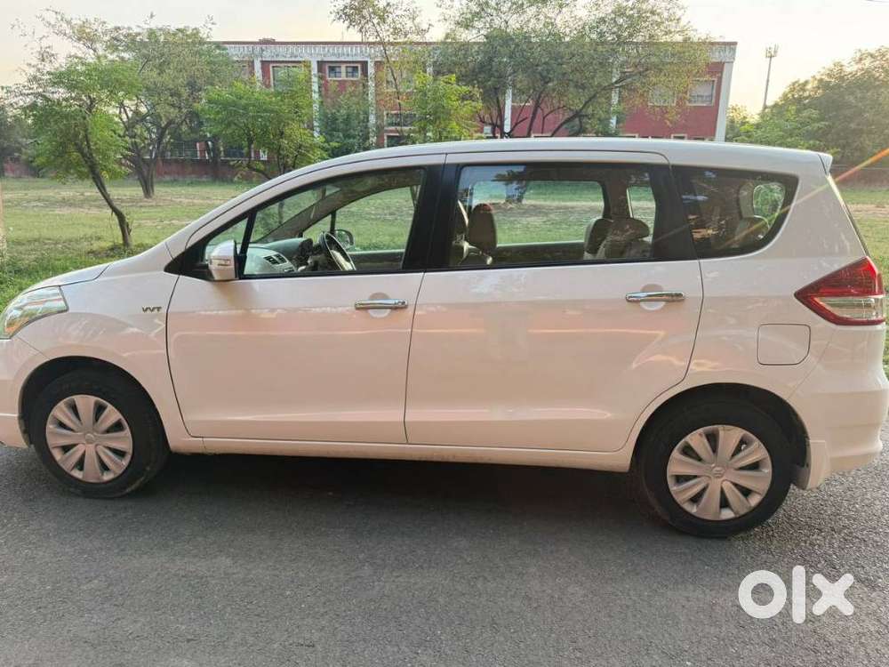 Maruti Suzuki Ertiga Vxi Abs Bs Iv, 2018, Petrol