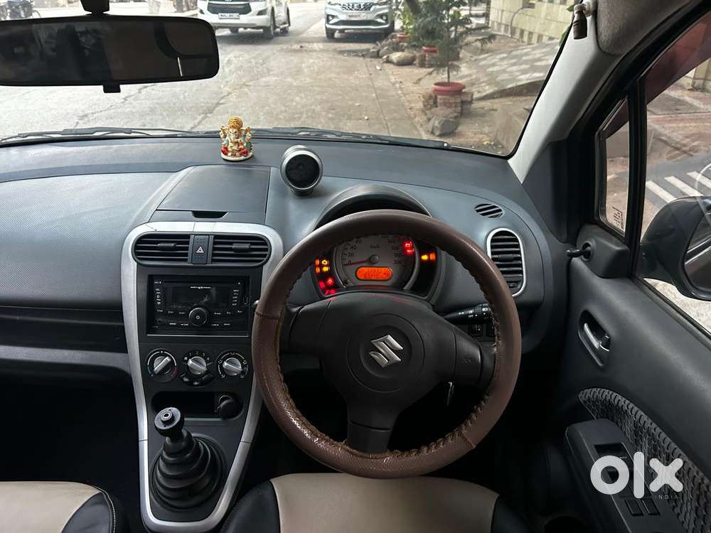 Maruti Suzuki Ritz Vxi, 2013, Petrol