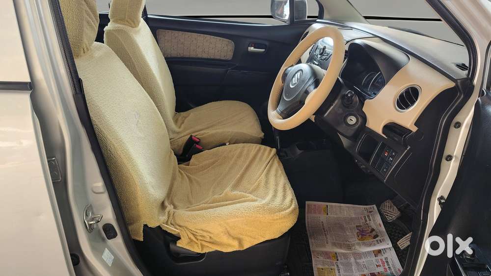 Maruti Suzuki Wagon R 1.0 Vxi Amt, 2017, Petrol