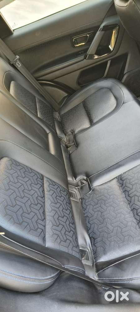 Tata Harrier 2023 Diesel 100800 Km Driven