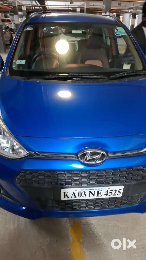 Hyundai I 10 Electric Blue