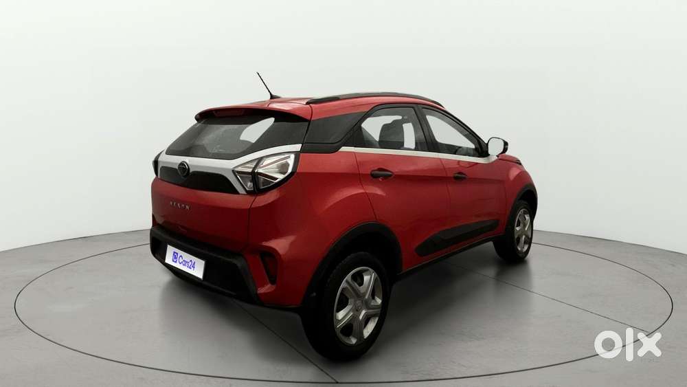 Tata Nexon 1.5 Revotorq Xma Amt, 2021, Petrol