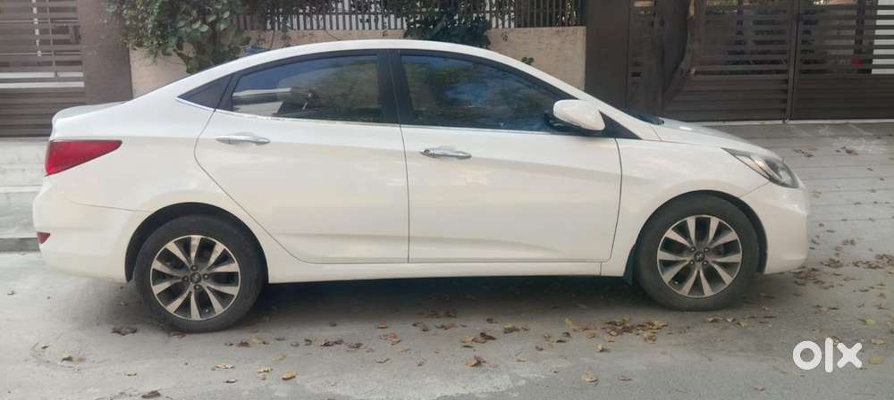 Hyundai Verna Petrol 2014
