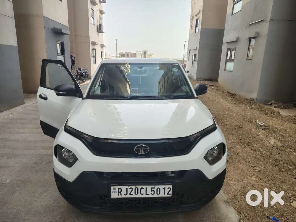 Tata Punch 2025 Cng & Hybrids 17000 Km Driven