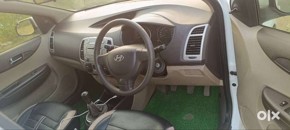 Hyundai I20 Magna 2011 Petrol
