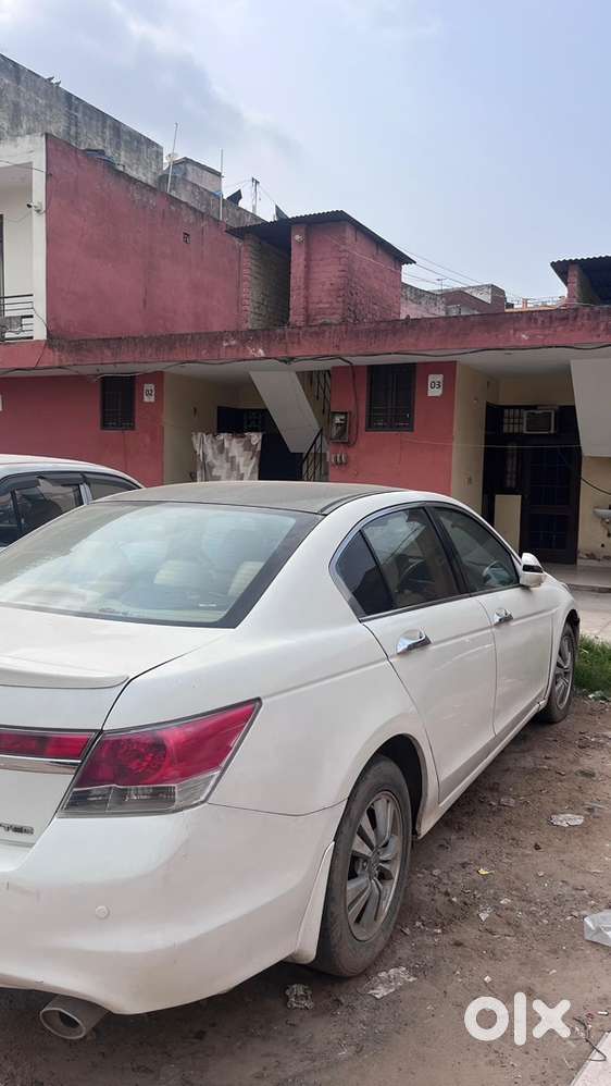 Honda Accord Petrol 2011