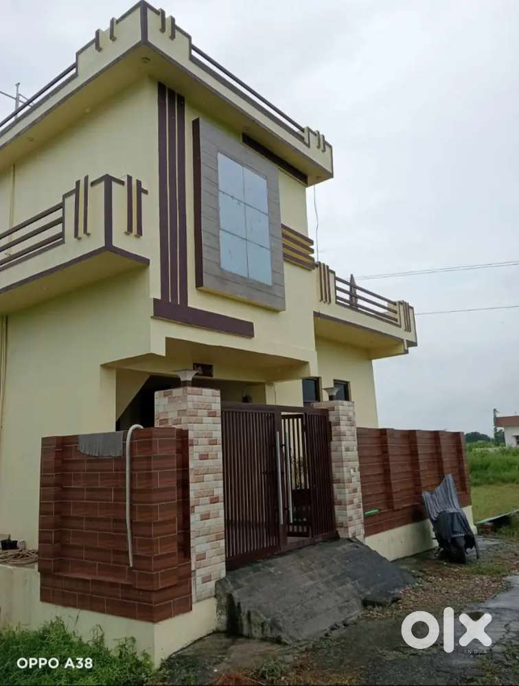3bhk house with moduler kitchen near dev bhumi  mart