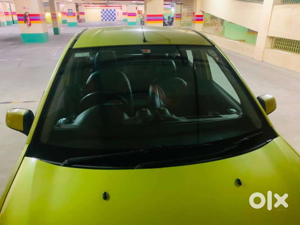 Ford Figo Zxi 2011 Petrol 83298 Km Driven